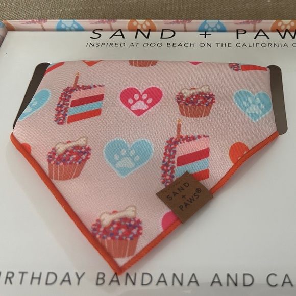 “New in box” Sand +Paws Dog Birthday Bandana & Cake Candle set - Picture 2 of 4